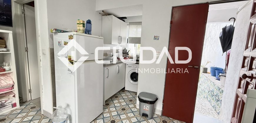 Estudio reformado en venta – Zona La Corredera