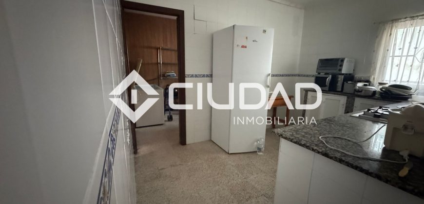 Casa en planta baja – Zona Campo de Fútbol