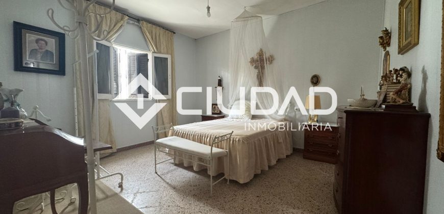 Casa en planta baja – Zona Campo de Fútbol