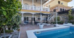 ¡Espectacular chalet independiente en Simón Verde!