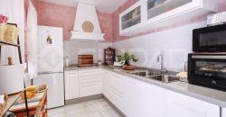 GRAN VIVIENDA CÉNTRICA DE DOS PLANTAS