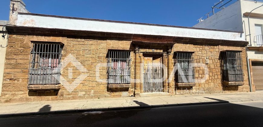 CHALET- PUERTO REAL (CÁDIZ)