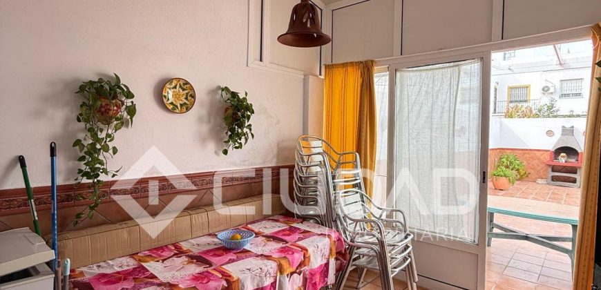 CHALET ZONA LA LAGUNA- CHIPIONA