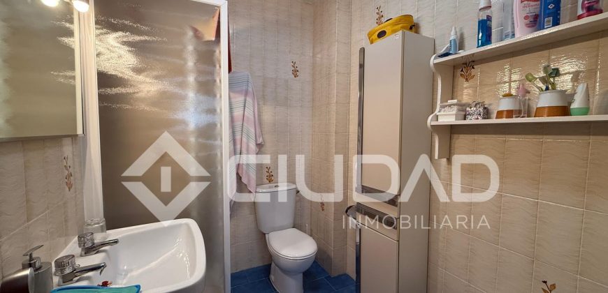 PISO ZONA CENTRO- CHIPIONA