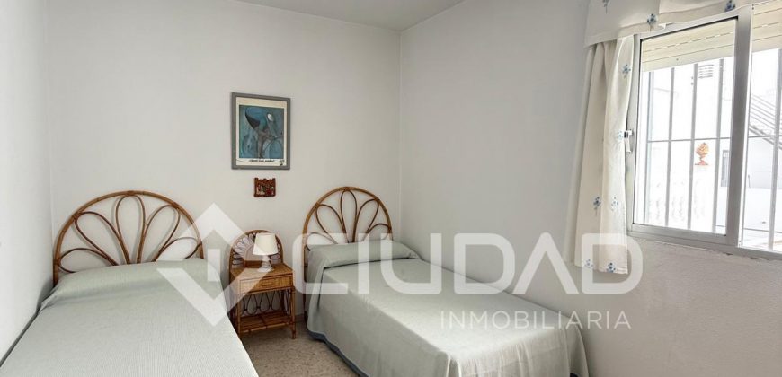 PISO ZONA CENTRO- CHIPIONA