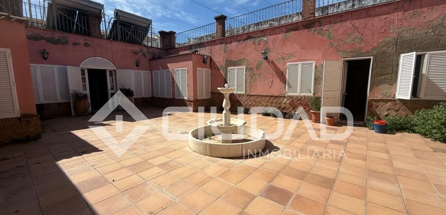 CHALET- PUERTO REAL (CÁDIZ)