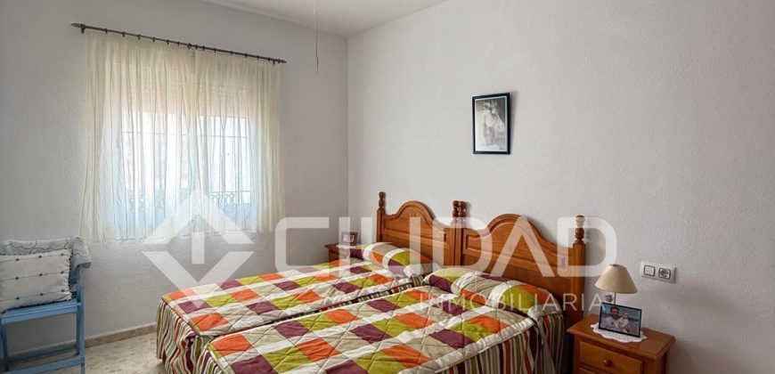 CHALET ZONA LA LAGUNA- CHIPIONA