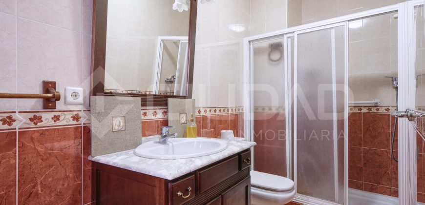 ESTUPENDO PISO BAJO EN EL CENTRO