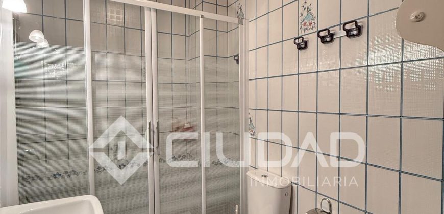 PISO ZONA CENTRO- CHIPIONA