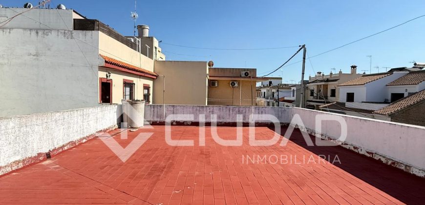 VIVIENDA INDEPENDIENTE ZONA AVENIDA DE ROTA- CHIPIONA