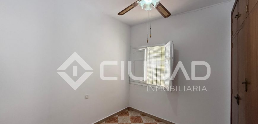 VIVIENDA INDEPENDIENTE ZONA AVENIDA DE ROTA- CHIPIONA