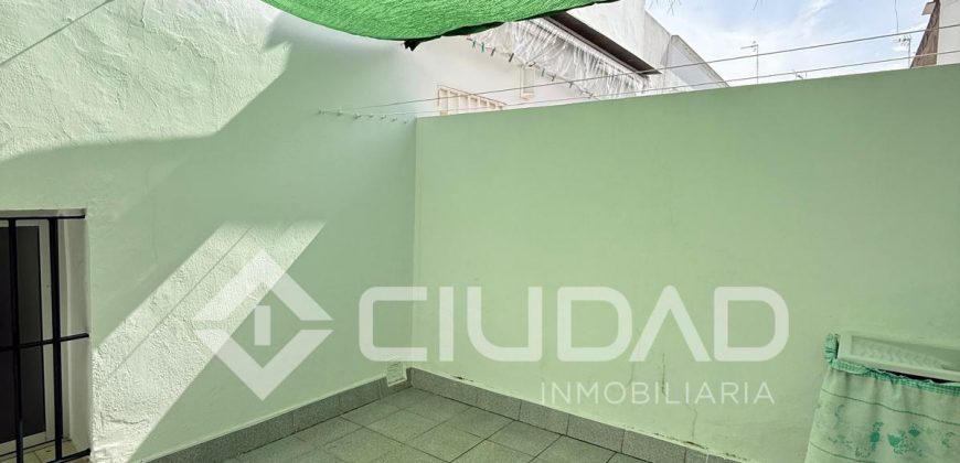 PISO ZONA CENTRO- CHIPIONA