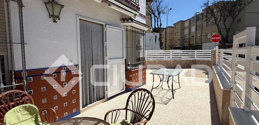 DÚPLEX EN ZONA SANTUARIO- CHIPIONA