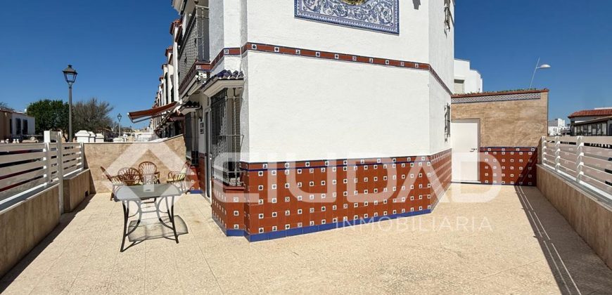 DÚPLEX EN ZONA SANTUARIO- CHIPIONA