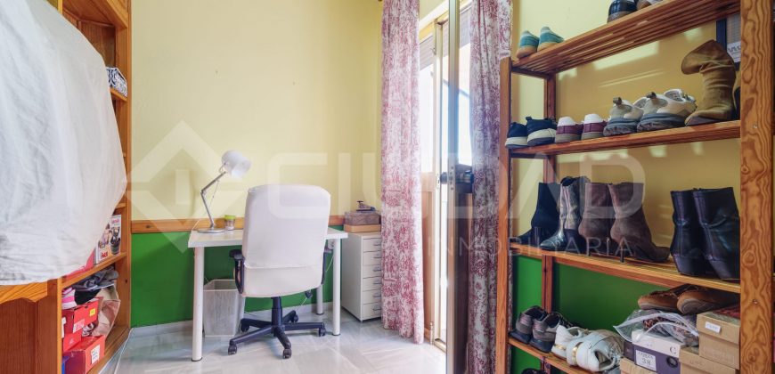 GRAN VIVIENDA CÉNTRICA DE DOS PLANTAS