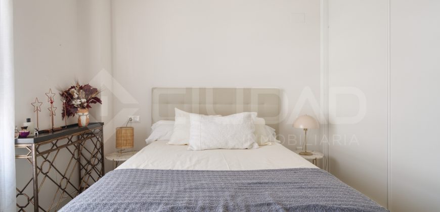 Espectacular piso en moderna urbanización del año 2022, listo para entrar a vivir.