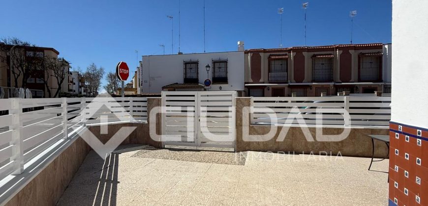 DÚPLEX EN ZONA SANTUARIO- CHIPIONA