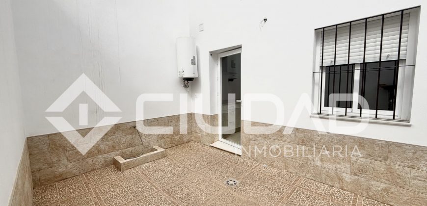 Alquiler – Vivienda en planta baja reformada en Las Cabezas de San Juan