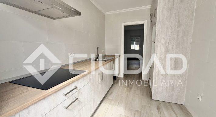 Alquiler – Vivienda en planta baja reformada en Las Cabezas de San Juan