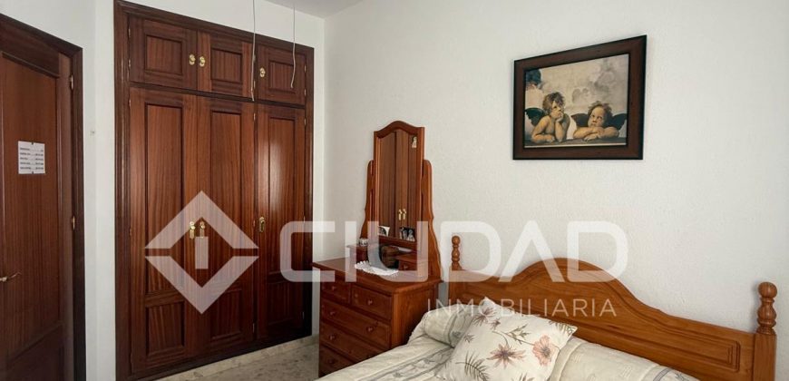 CHALET ZONA LA LAGUNA- CHIPIONA