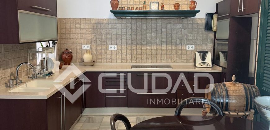 CHALET- PUERTO REAL (CÁDIZ)