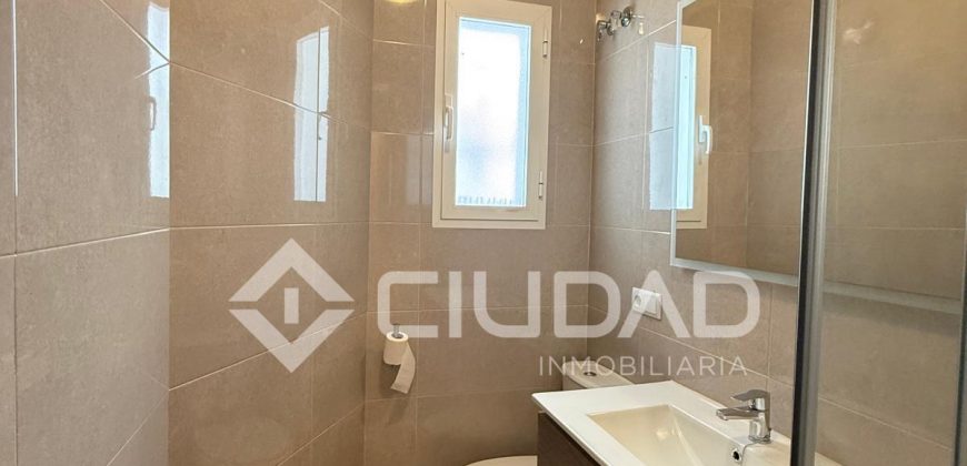 PISO EN PLANTA BAJA ZONA REGLA- CHIPIONA