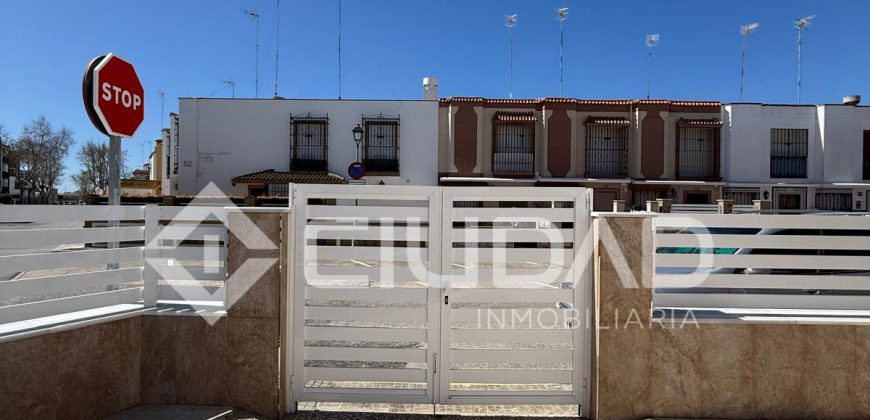 DÚPLEX EN ZONA SANTUARIO- CHIPIONA