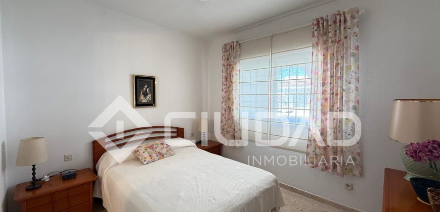 PISO ZONA CENTRO- CHIPIONA