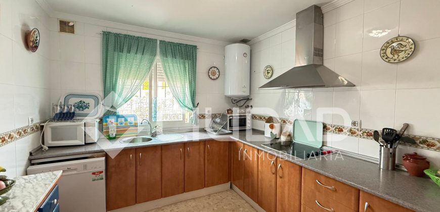 CHALET ZONA LA LAGUNA- CHIPIONA