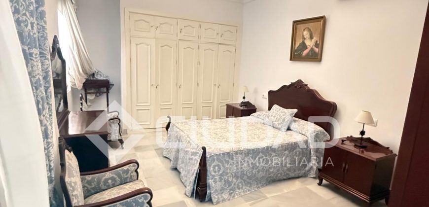 CHALET- PUERTO REAL (CÁDIZ)