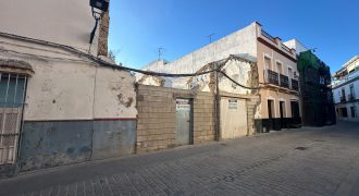 SOLAR URBANO EN CALLE MÉNDEZ.