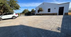 CAMPO CON PISCINA EN EL PEROTONAR