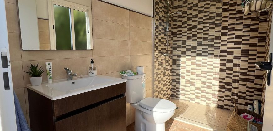 CAMPO CON PISCINA EN EL PEROTONAR