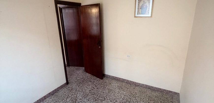 Amplia Propiedad con Opción de Local Comercial y Cochera en calle Capitán Cala!