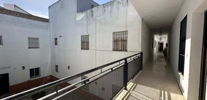 ESTUPENDO PISO EN EL CENTRO DE MARCHENA