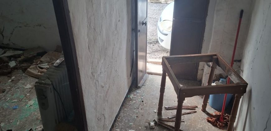 Oportunidad de casa para reformar en Calle Cruz Verde!