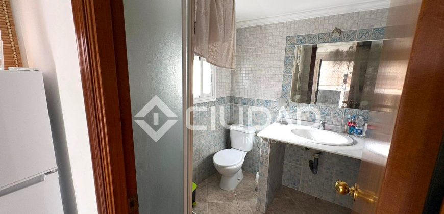 Casa de pueblo a reformar muy cerca del centro