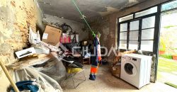 Casa de pueblo a reformar muy cerca del centro