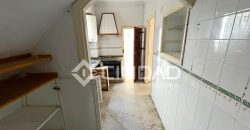 Casa de pueblo a reformar muy cerca del centro