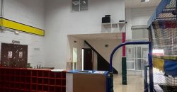 Amplia Nave Comercial Ideal para Actividades de Ocio y Restauración en Calle Taranta!