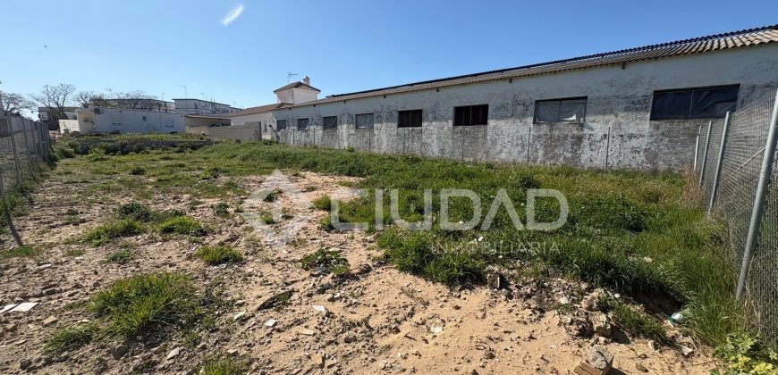 Solar urbano directo junto a Ctra. Jerez