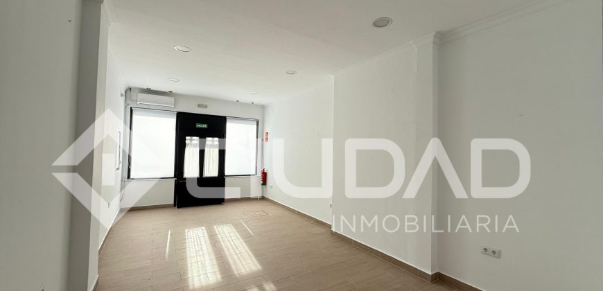 LOCAL COMERCIAL ZONA CENTRO- CHIPIONA