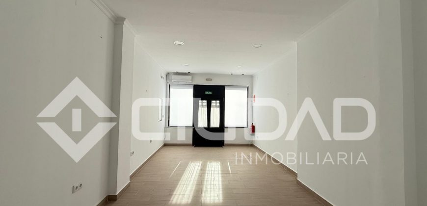 LOCAL COMERCIAL ZONA CENTRO- CHIPIONA