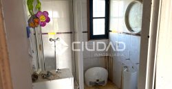 Finca rústica de uso agrícola con casa y nave