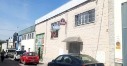 Amplia Nave Comercial Ideal para Actividades de Ocio y Restauración en Calle Taranta!