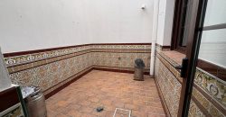 Amplia Propiedad con Cochera y Terrazas en Zona El pantano calle Juan Sebastián Elcano!