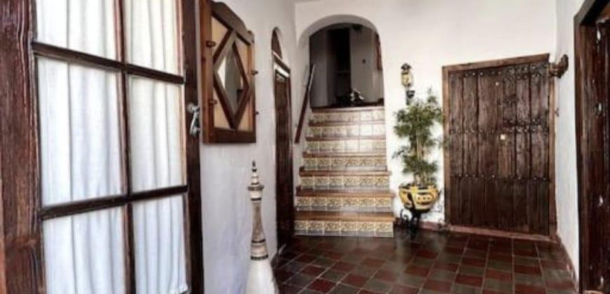 CHALET EN JABUGO, SIERRA DE HUELVA