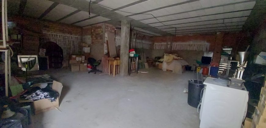 Local comercial – Nueva Sevilla, Bormujos