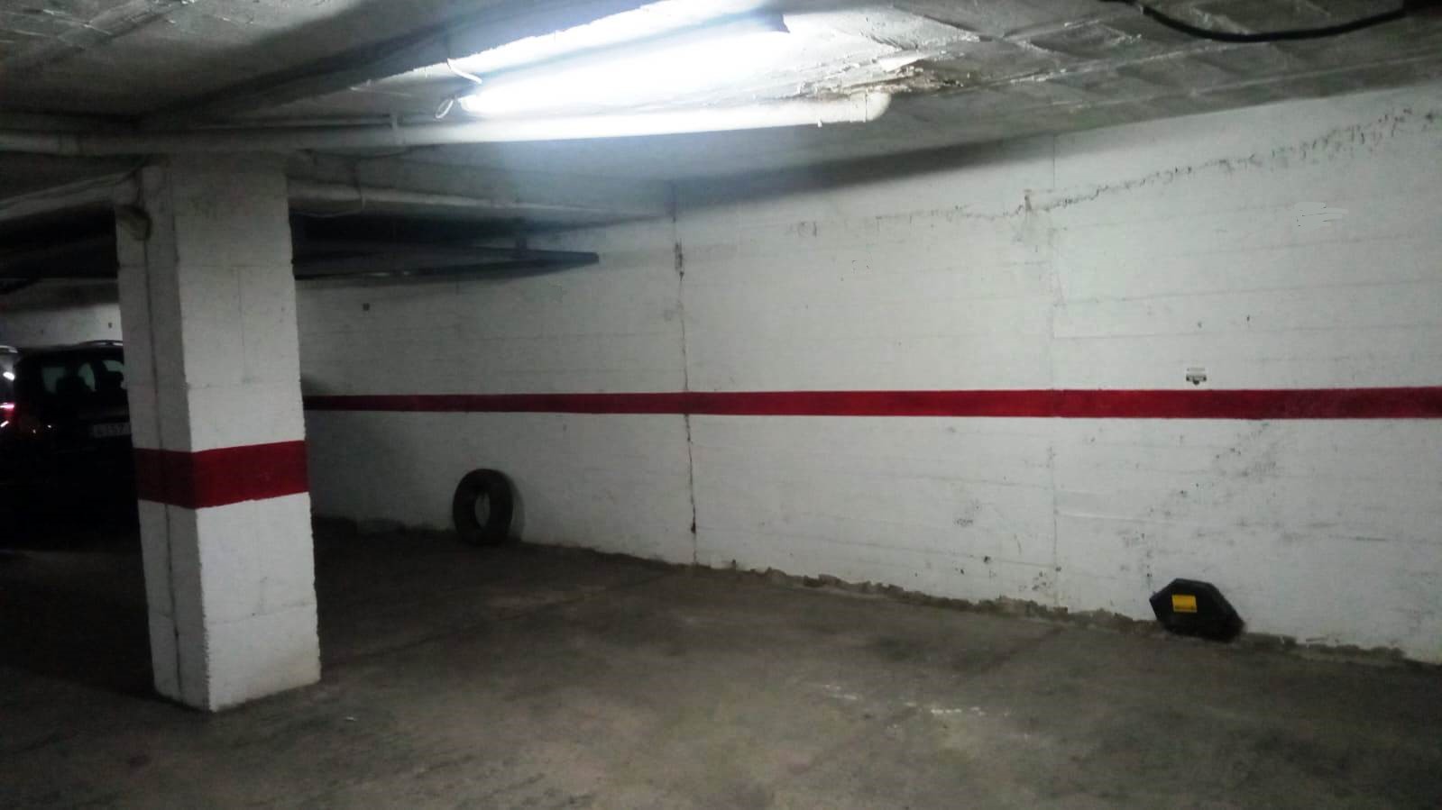 Plaza de garaje – Castilleja de la Cuesta