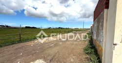 Terreno rústico con 2 naves en Cañada del Amarguillo